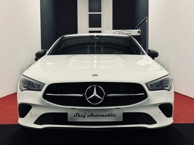 Mercedes-Benz CLA 250 CLA 250 e Sedan