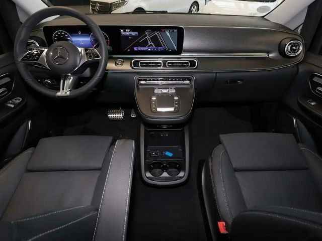 Mercedes-Benz V 300 AMG Line