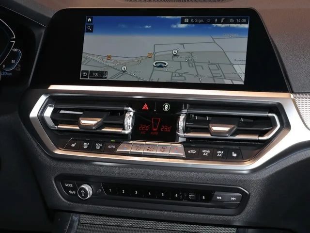 BMW 330 330e M-Sport Touring xDrive