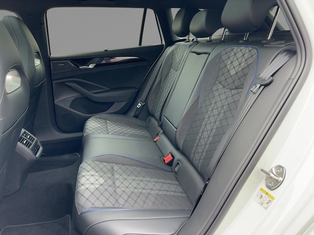 Volkswagen Passat 2.0 TDI R-Line Variant