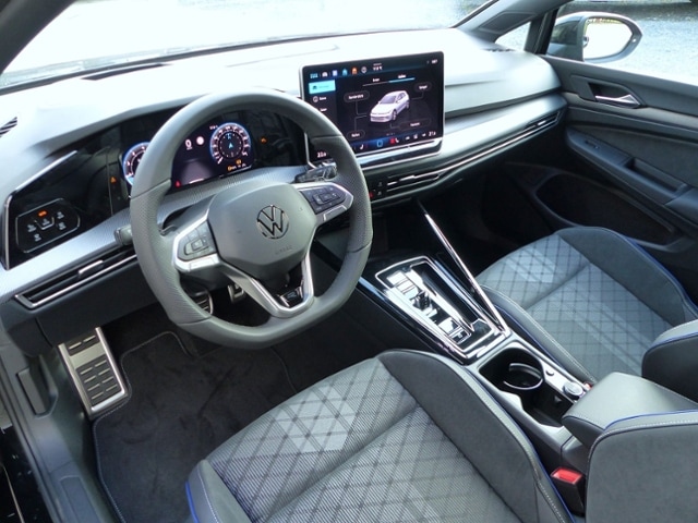 Volkswagen Golf 1.5 eTSI DSG