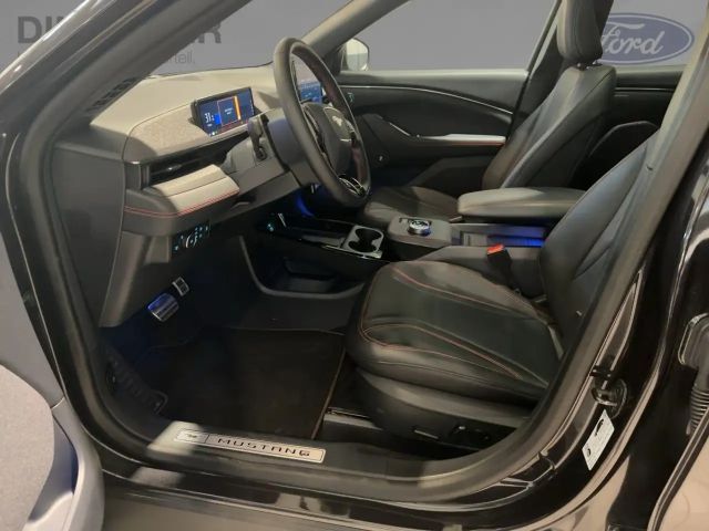 Ford Mustang Mach-E AWD