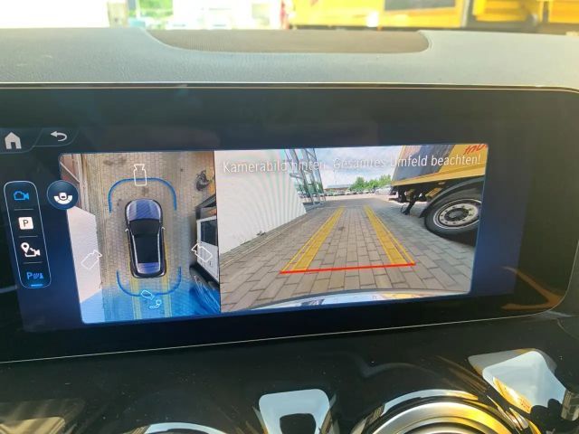 Mercedes-Benz GLA 200 AMG Line