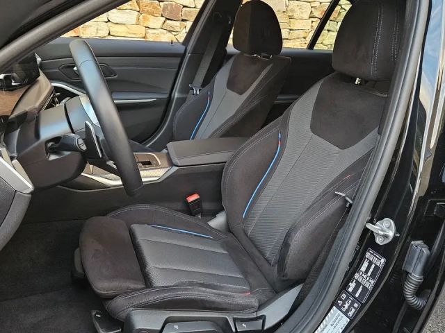 BMW 330 330i Touring xDrive