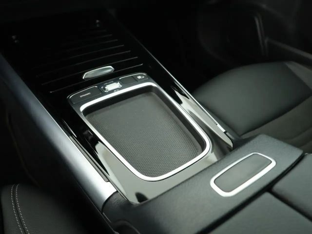 Mercedes-Benz B 200 Progressive