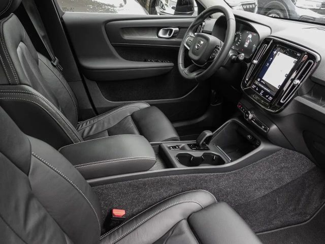 Volvo XC40 Core T4