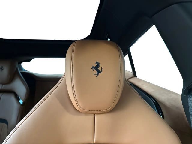 Ferrari Purosangue *Embleme*HiFi*PDC*Klima*Leder*