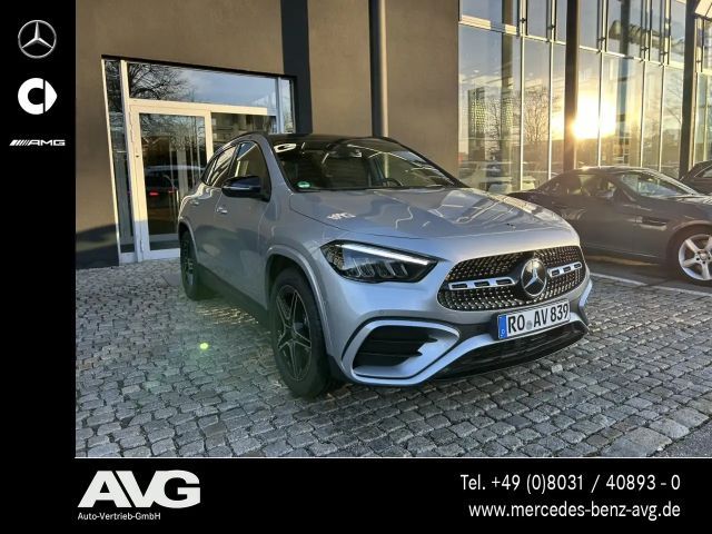Mercedes-Benz GLA 200 AMG Line