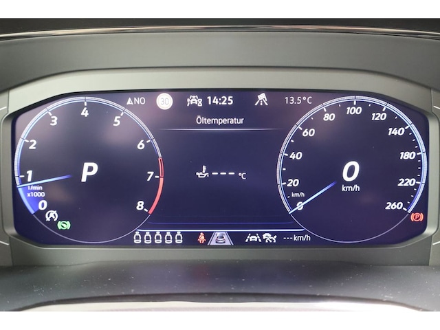 Volkswagen Touran 1.5 TSI DSG R-Line