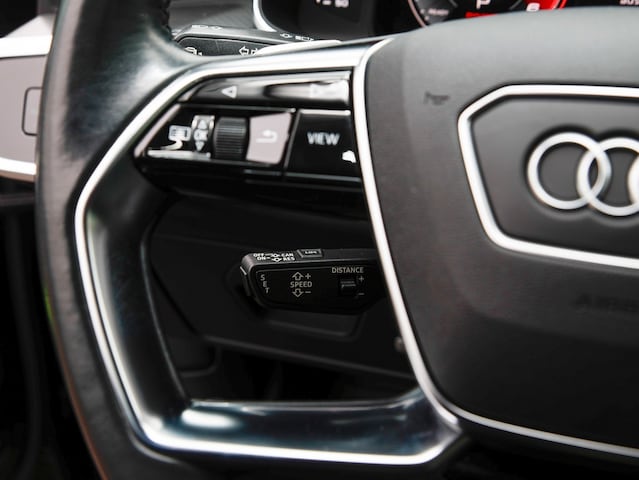 Audi A6 40 TDI Avant S-Tronic