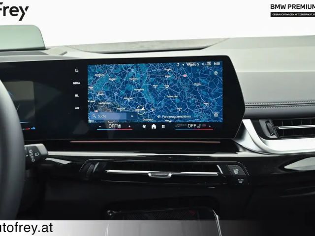 BMW 218 218d Active Tourer Sedan