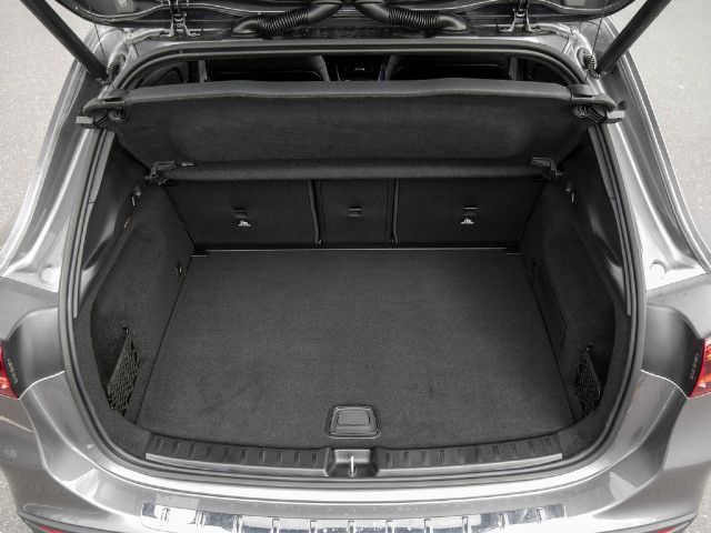 Mercedes-Benz GLA 200 AMG Line