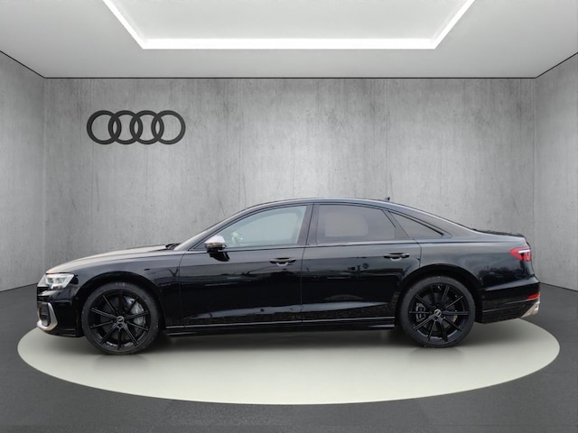 Audi S8 Quattro