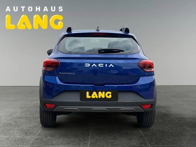 Dacia Sandero Essential Stepway TCe 90