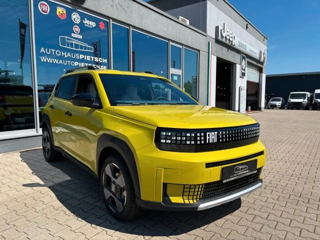 Fiat Grande Panda E La Prima