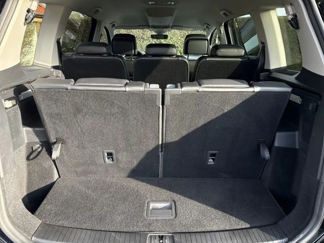 Volkswagen Touran 1.5 TSI