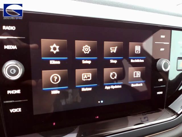 Volkswagen Polo 1.0 TSI DSG R-Line