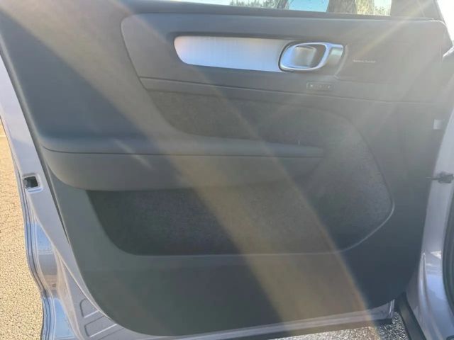 Volvo XC40 Dark Plus