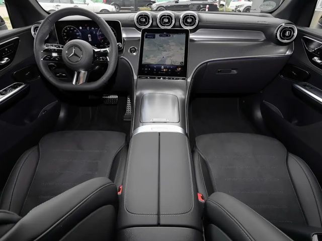 Mercedes-Benz GLC 300 4MATIC AMG Line