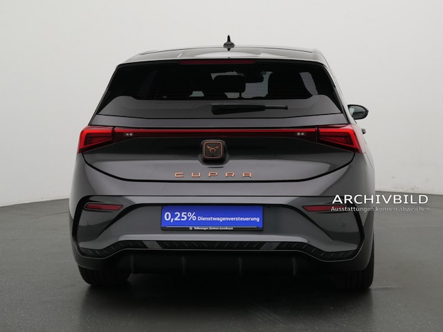 Cupra Born Born  KLIMA PORT NAVI LED PDC