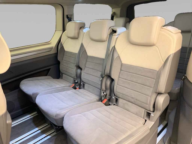 Volkswagen Multivan DSG Lang Life T7