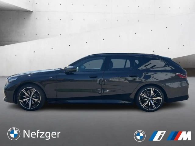 BMW 520 520d M-Sport Touring