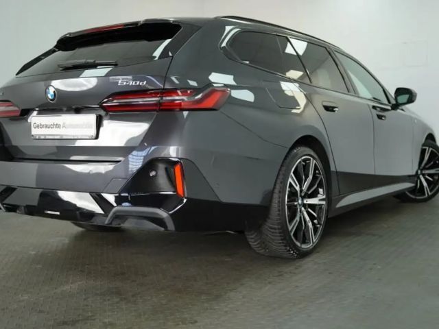 BMW 540 540d M-Sport Touring xDrive