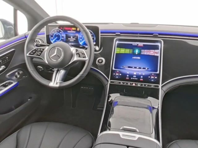 Mercedes-Benz EQE 300 Sedan