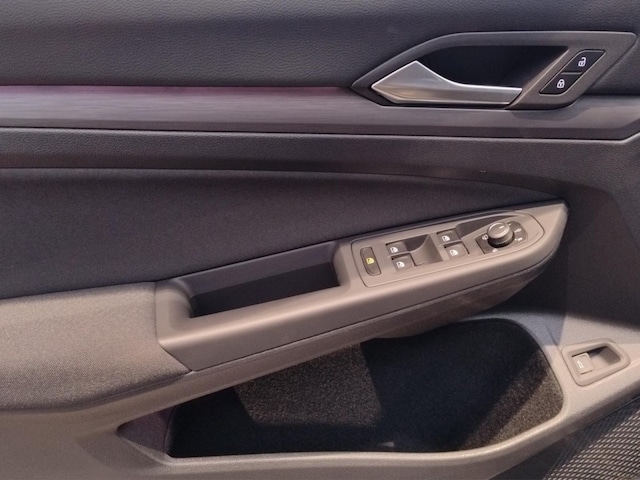 Volkswagen Golf 1.5 eTSI DSG Style Variant