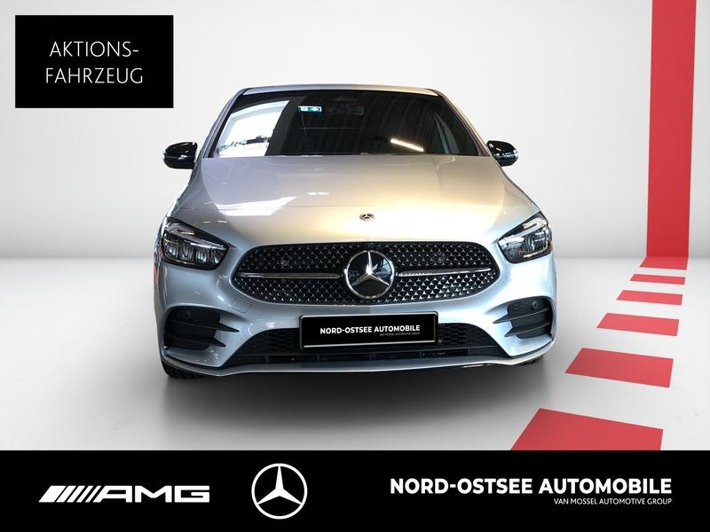 Mercedes-Benz B 180 AMG Line Sedan