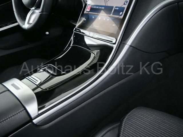 Mercedes-Benz C 200 AVANTGARDE Estate