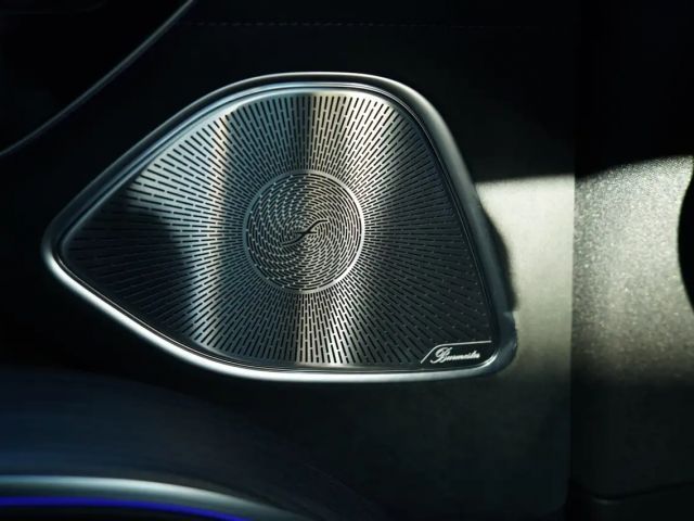 Mercedes-Benz EQS 4MATIC+ 53 AMG Line Sedan