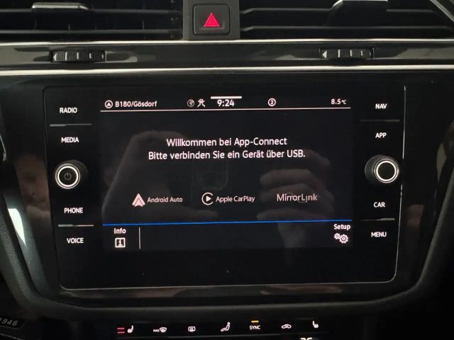 Volkswagen Tiguan R-Line Style