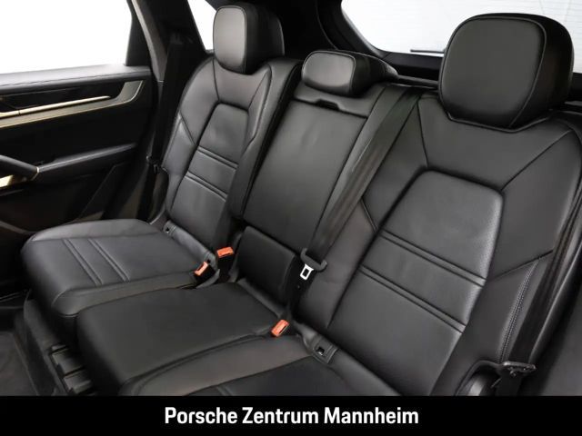 Porsche Cayenne E-Hybrid Turbo