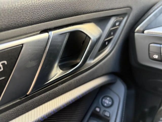 BMW 118 118i Sedan Sport Line