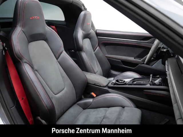 Porsche 992 4 Coupé GTS Targa