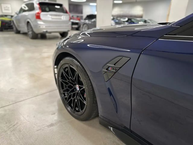 BMW M4 Cabrio Competition xDrive