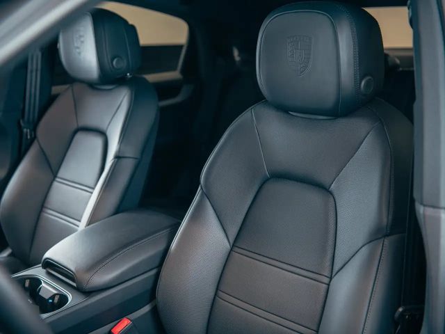 Porsche Cayenne Coupé E-Hybrid