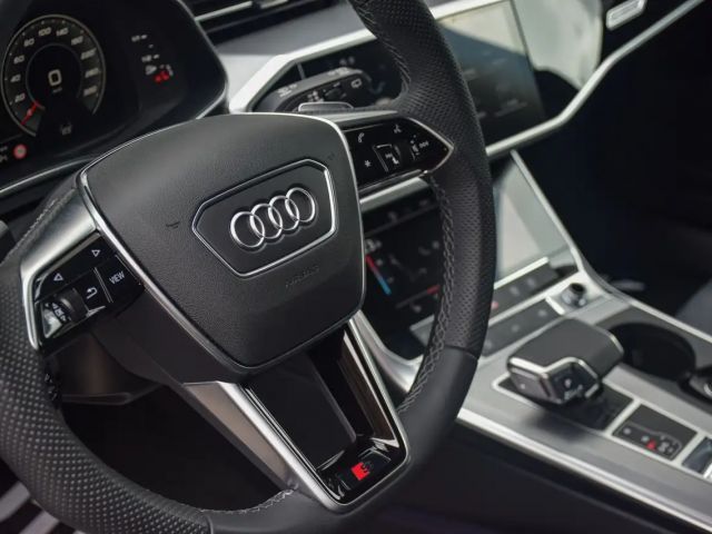 Audi S6 Avant Quattro