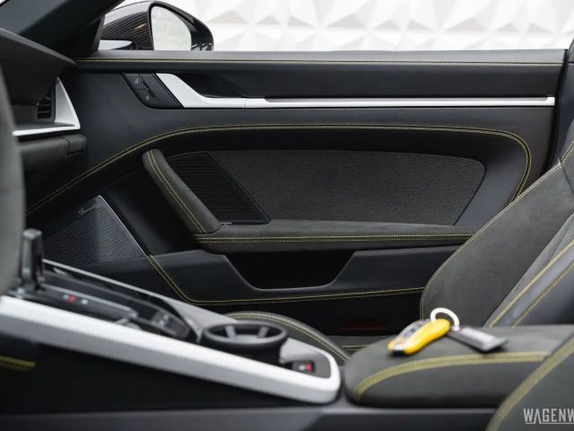 Porsche 992 4 Cabrio GTS Targa Turbo