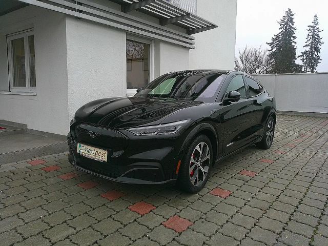 Ford Mustang Mach-E AWD Extended range