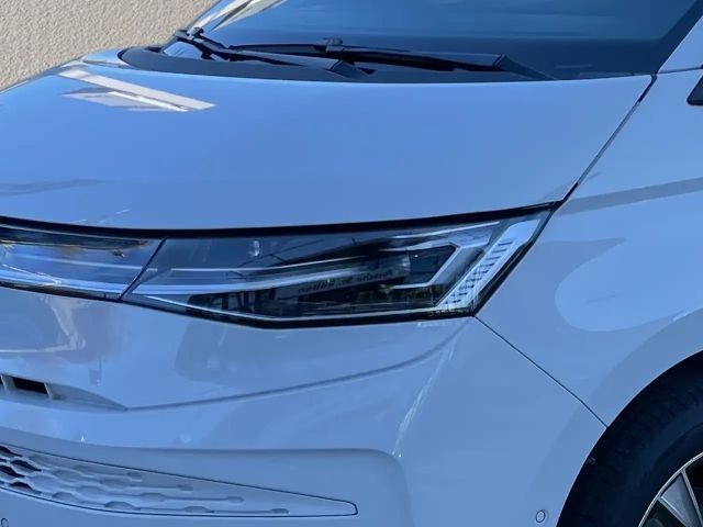 Volkswagen Multivan Life T7