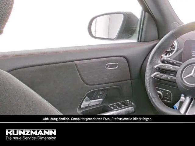 Mercedes-Benz EQA 300 4MATIC AMG Line