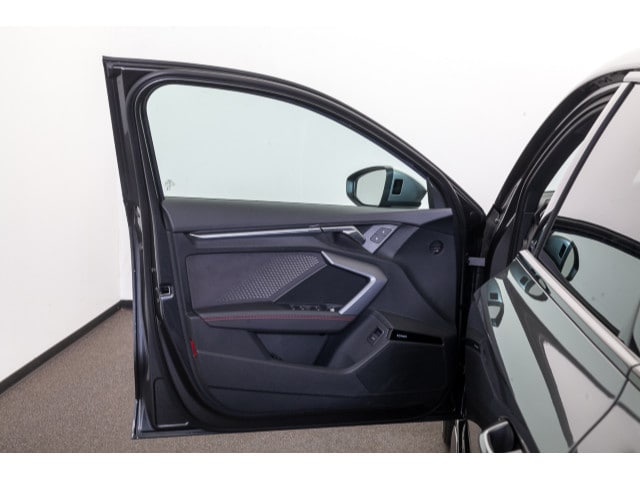 Audi S3 Quattro S-Tronic Sedan