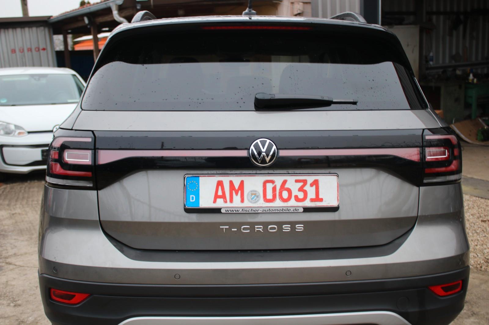 Volkswagen T-Cross Active Navi LED PDC Sitzh. 54TKm