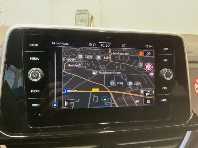 Volkswagen T-Roc 1.5 TSI DSG R-Line