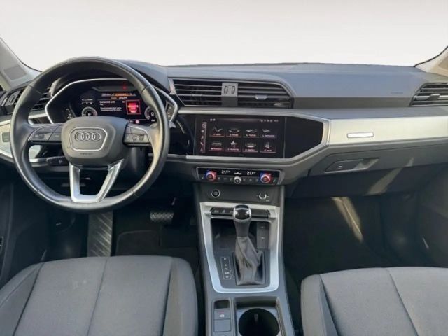 Audi Q3 45 TFSI Hybride