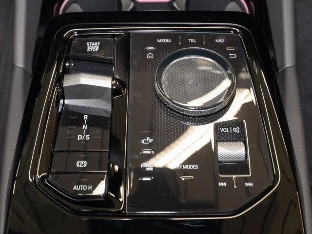 BMW 520 520d M-Sport Sedan