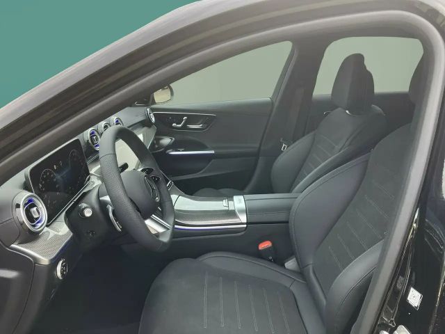 Mercedes-Benz C 300 C 300 e Sedan