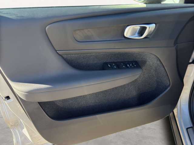 Volvo C40 AWD Plus Recharge Twin Engine